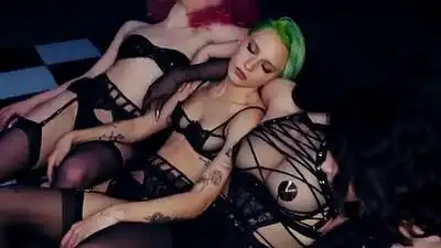 скачать клип MARUV and Boosin - I Want You