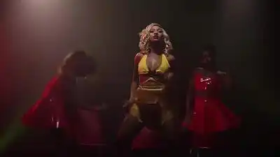 скачать клип Spice Diana - Kwata Wano