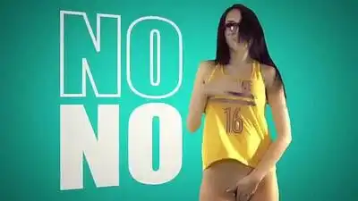 скачать клип Gunther - No Pantalones