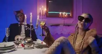 скачать клип INSTASAMKA - Word Up