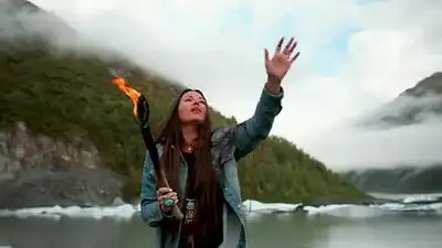 Скачать клип