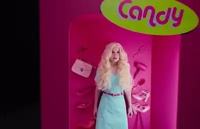 скачать клип Noize MC feat. Монеточка - Живи без остатка