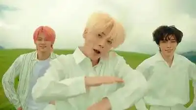 скачать клип TXT - Tomorrow by Together