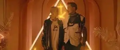 Скачать клип