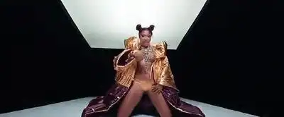 скачать клип Megan Thee Stallion - Body