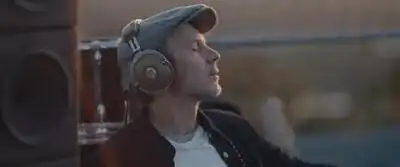 скачать клип Океан Ельзи - Тримай