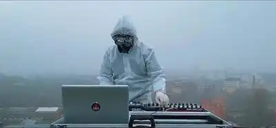 Скачать клип