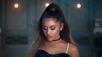 Скачать клип