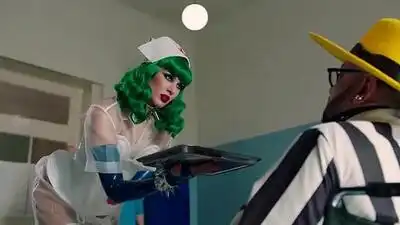 скачать клип Киркоров Филипп and MARUV - KOMILFO