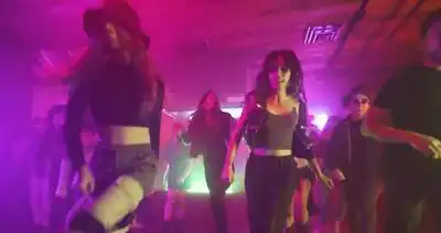 скачать клип Dolly Parton - Jolene