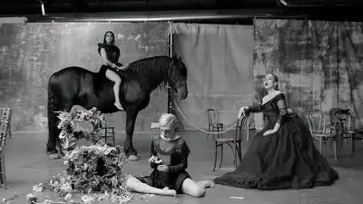 скачать клип Adele - Oh My God