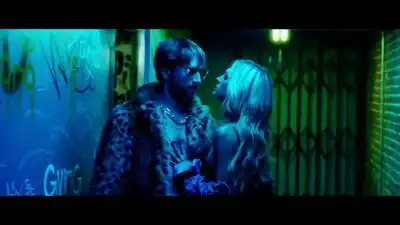 Скачать клип