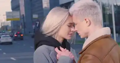 скачать клип Алсу - Вольтер