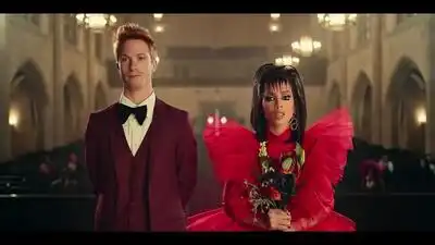 скачать клип Anitta - Boys Do Not Cry