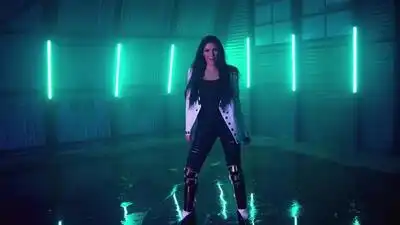 Скачать клип