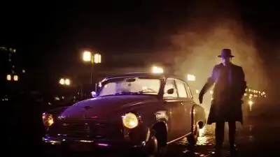 скачать клип Purple Disco Machine, Sophie and the Giants - In The Dark