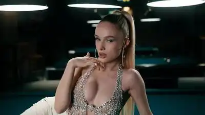 скачать клип Eva Timush - Tattoo