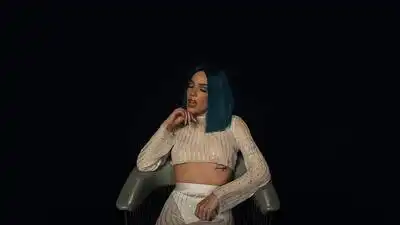 скачать клип Halsey - So Good