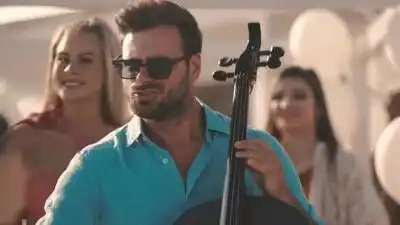 скачать клип HAUSER - Jerusalema