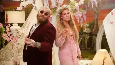 скачать клип Meghan Trainor - Bad For Me