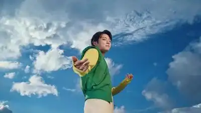 скачать клип Charlie Puth ft. Jung Kook of BTS - Left And Right