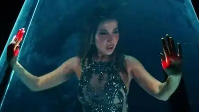 Скачать клип