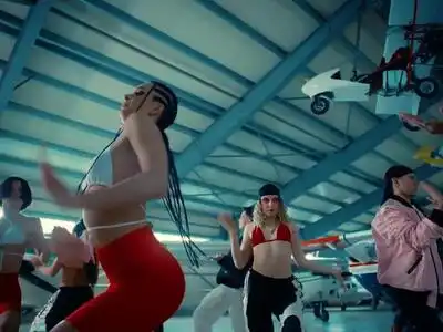 скачать клип Клава Кока - Бумеранг