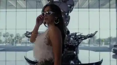 скачать клип Tiesto - 10:35