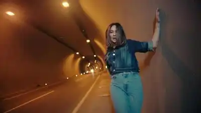 скачать клип Shahlo Ahmedova - Tun