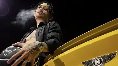 скачать клип MORGENSHTERN - Я УБИЛ МАРКА