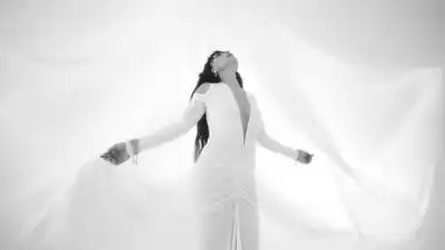 скачать клип Ольга Серябкина - Эта зима