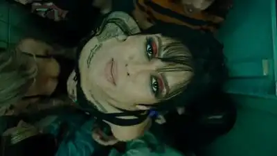 Скачать клип