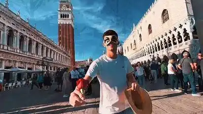 скачать клип Filatov and Karas - Мимо меня