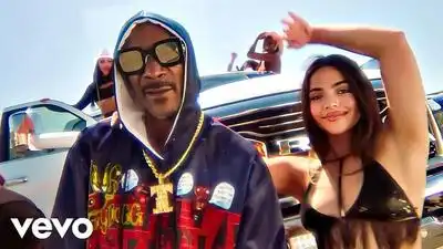 скачать клип Snoop Dogg and Eminem and Dr. Dre - Back In The Game