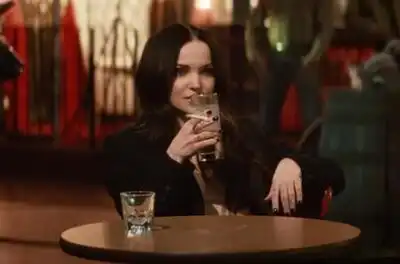 скачать клип Diplo - Use Me