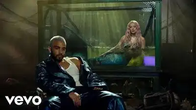 скачать клип Shakira and Manuel Turizo - Copa Vacia