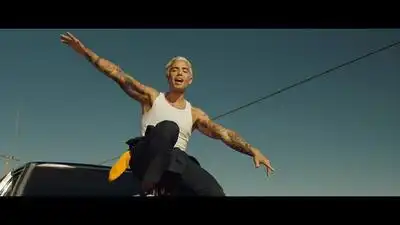 скачать клип Ryan Caraveo - Thrivin