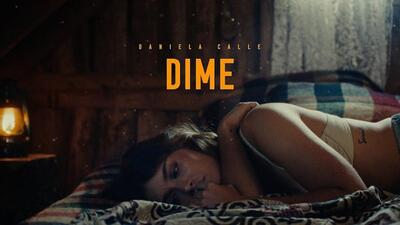 скачать клип Daniela Calle - Dime