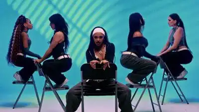 скачать клип Boys World - Gone Girl