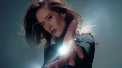 скачать клип Юля Паршута - Летит