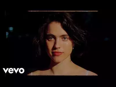 скачать клип Bleachers - Tiny Moves