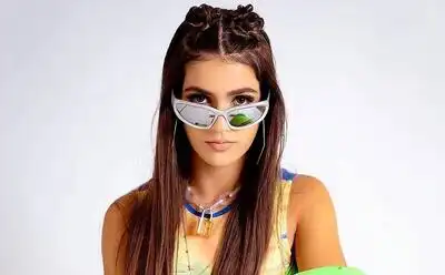 Скачать клип