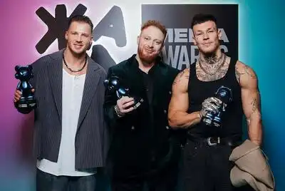 скачать клип NILETTO and Олег Майами and Леша Свик - Громче го ...