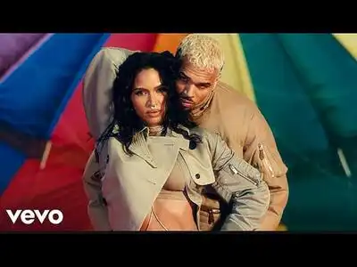 Скачать клип