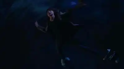 Скачать клип