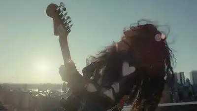 скачать клип Kehlani - Crash