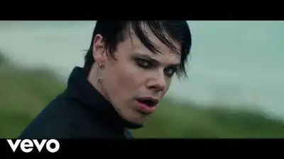 скачать клип YUNGBLUD - breakdown