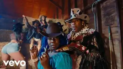 Скачать клип