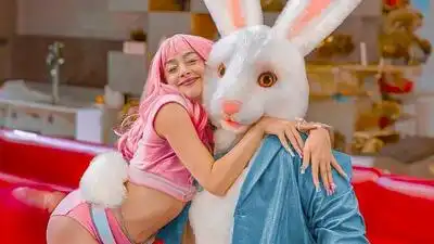 скачать клип МЭЙБИ БЭЙБИ - BABYBARS 3