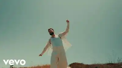 скачать клип Calum Scott - Roots